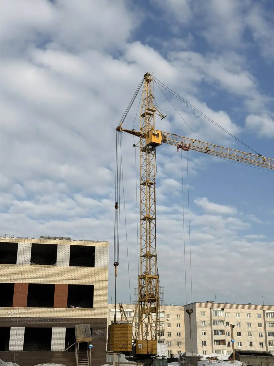 Антон Трудинов: В микрорайоне 9А «растёт» новая школа: строительство идёт полным ходом!