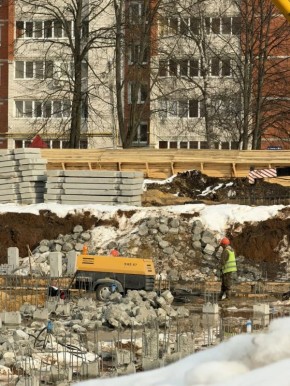 � 6-� ����������� ������-��� �������� ������������� ����� �� 1100 ����