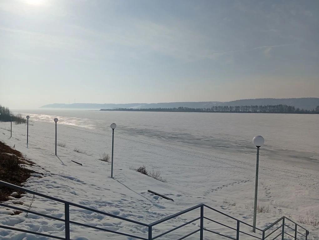 Спасатели МАСС еще раз провели замеры толщины льда на реках Марий Эл