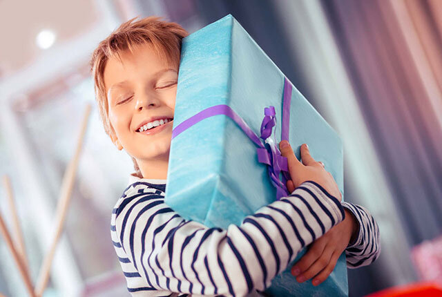 Как подарки могут повлиять на воспитание ребенка