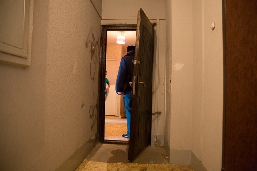 Росреестр предупреждает: пенсионеры могут потерять свою квартиру из-за мошенников