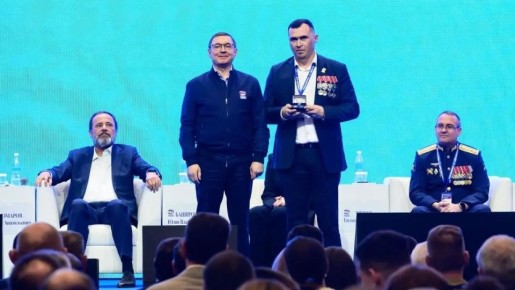 Герою Марий Эл вручили партийный билет