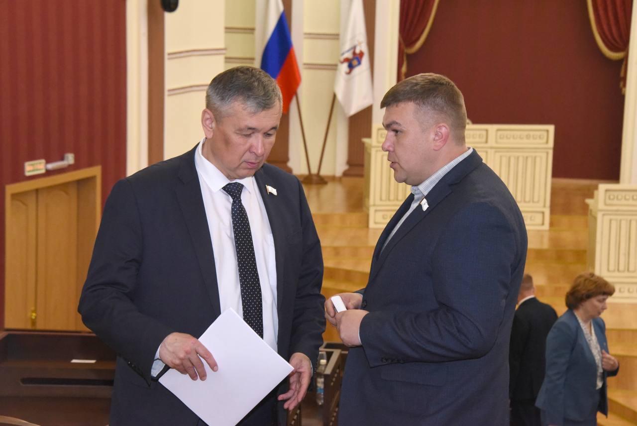 На «правительственном часе» в парламенте обсудили кадровое обеспечение реального сектора экономики На «правительственном часе» в парламенте обсудили кадровое обеспечение реального сектора экономики