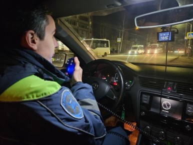 Накануне вечером в Йошкар-Оле сотрудники ДПС задержали несовершеннолетнего зацепера