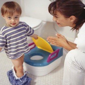 Как эффективно приучить ребенка к туалету: практические советы для родителей