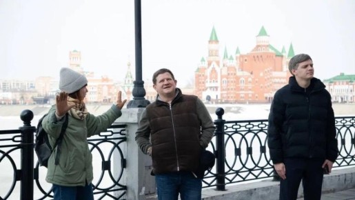 Для актёра Александра Обласова провели экскурсию по Йошкар-Оле