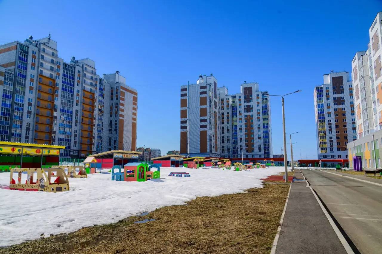 Юрий Зайцев: В микрорайоне «Ясная Поляна» в Медведеве будет создан новый детский сад на 140 мест Юрий Зайцев: В микрорайоне «Ясная Поляна» в Медведеве будет создан новый детский сад на 140 мест