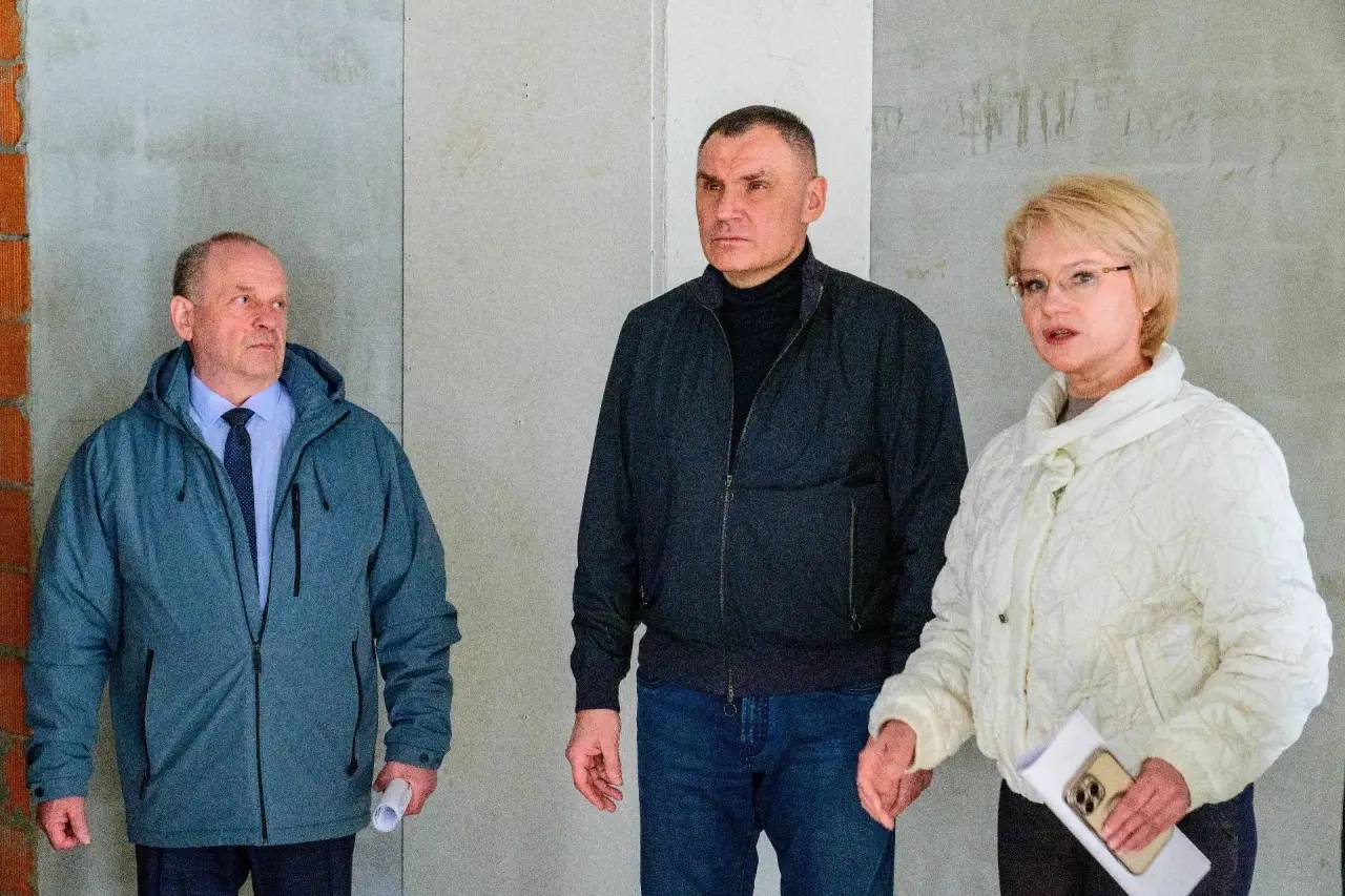 Юрий Зайцев: В микрорайоне «Ясная Поляна» в Медведеве будет создан новый детский сад на 140 мест Юрий Зайцев: В микрорайоне «Ясная Поляна» в Медведеве будет создан новый детский сад на 140 мест