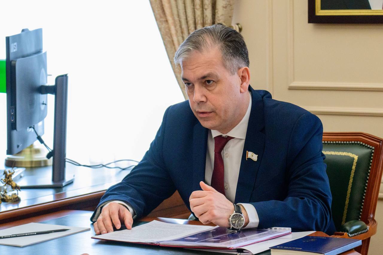 Юрий Зайцев: В эпоху цифровых технологий миссия почтовой связи остаётся неизменной – объединять людей и территории, вне зависимости от расстояний Юрий Зайцев: В эпоху цифровых технологий миссия почтовой связи остаётся неизменной – объединять людей и территории, вне зависимости от расстояний