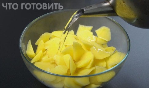 Секреты идеальной жареной картошки с колбасой и луком