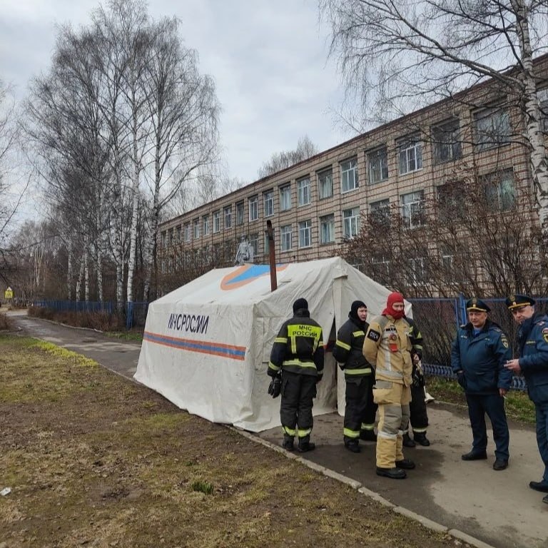 В Йошкар-Оле из-за паводка развернули пункты временного размещения В Йошкар-Оле из-за паводка развернули пункты временного размещения
