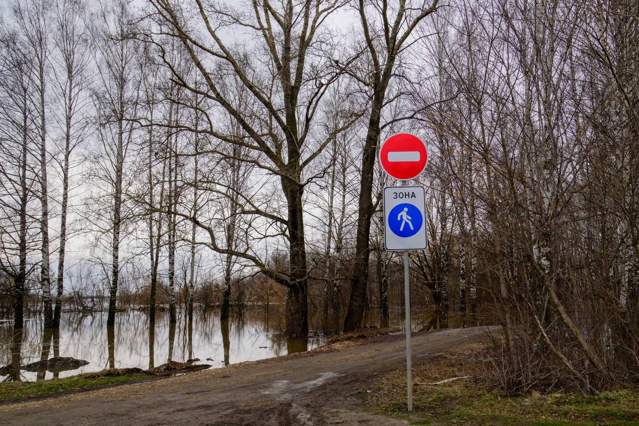 Юрий Зайцев: Как и прогнозировали, в связи с обильными снегопадами паводок в республике превысил средние многолетние значения Юрий Зайцев: Как и прогнозировали, в связи с обильными снегопадами паводок в республике превысил средние многолетние значения