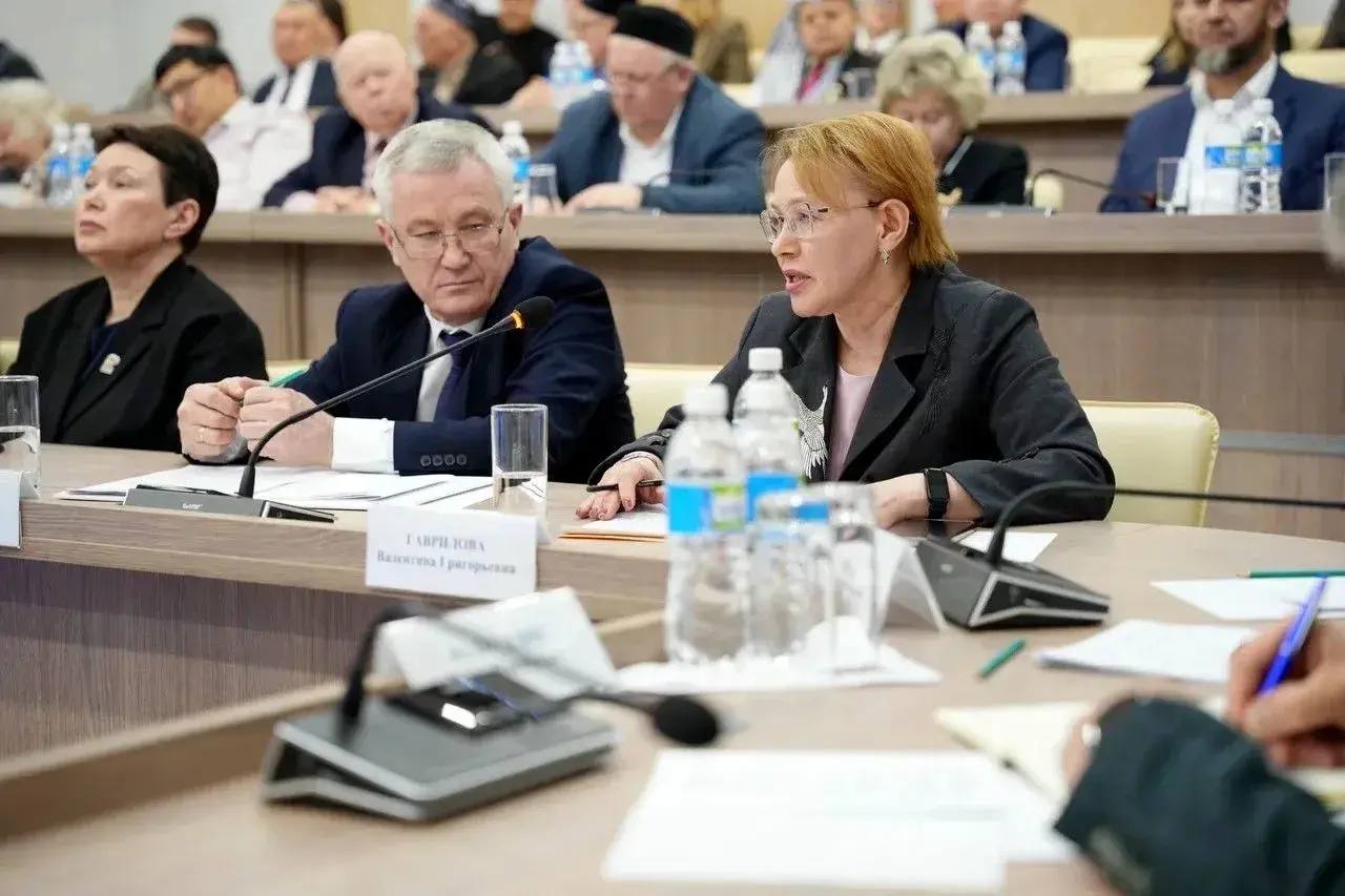 В Чебоксарах обсудили сохранение родных языков: итоги совместного заседания комитетов парламентов Чувашии и Марий Эл В Чебоксарах обсудили сохранение родных языков: итоги совместного заседания комитетов парламентов Чувашии и Марий Эл