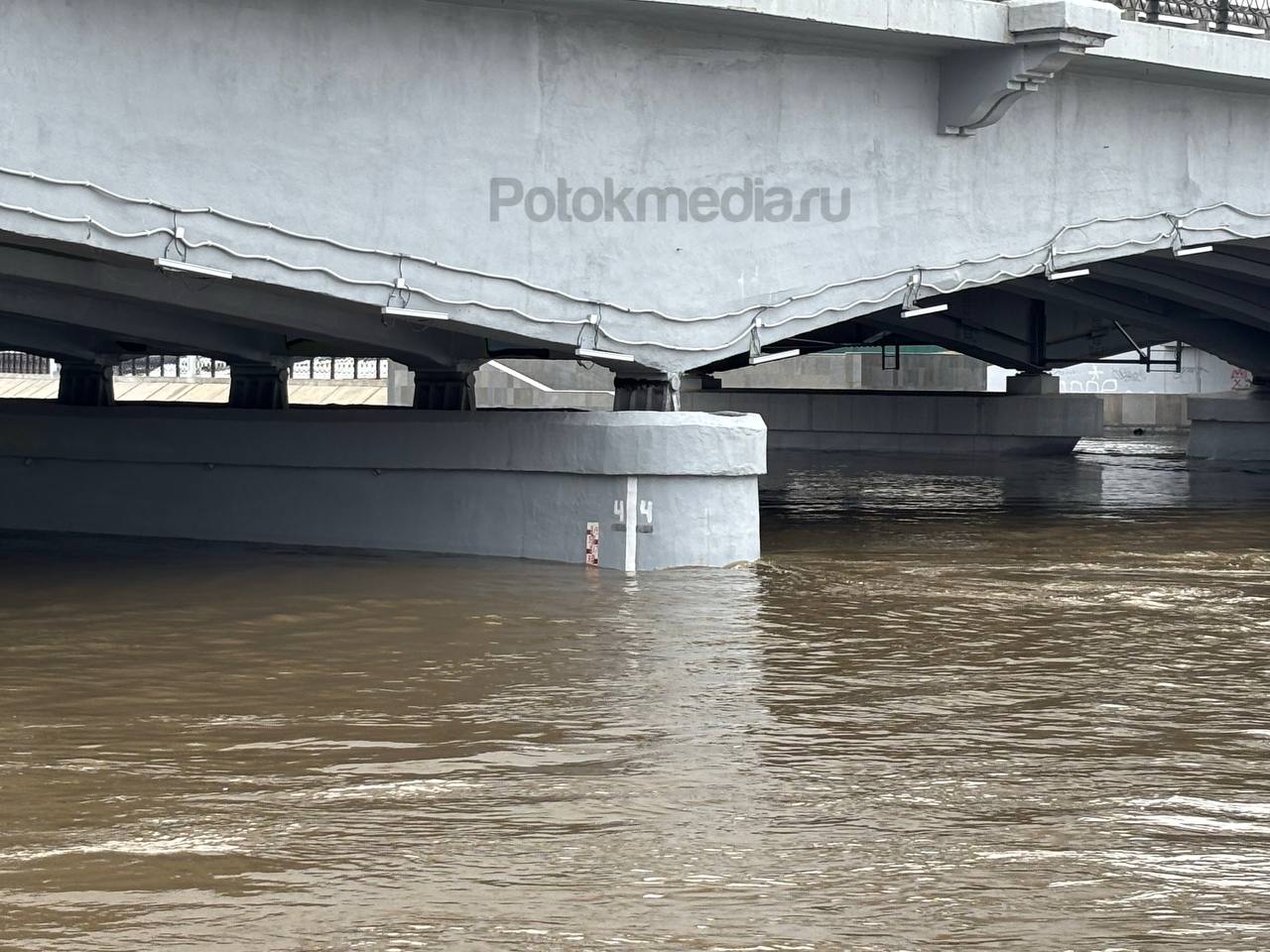 За ночь уровень воды в Малой Кокшаге в Йошкар-Оле заметно подрос За ночь уровень воды в Малой Кокшаге в Йошкар-Оле заметно подрос