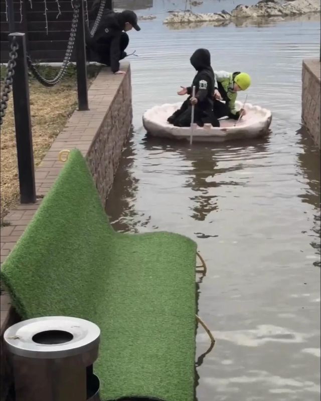 � ������-��� ���� ������ � ���� ����������� �� ����� ������� ��� ��������� ���������