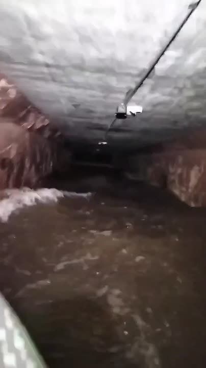 ������ �� ����� �������� � ������-��� �� ������, � �������