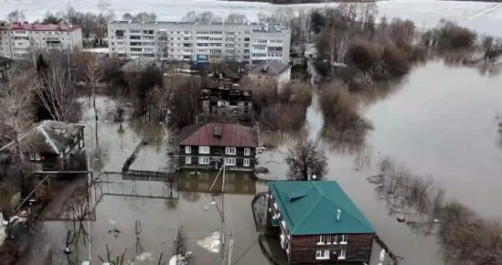 Напоминаем, если вам требуется эвакуация из затопленного жилья и размещение в ПВР, нужно позвонить в ЕДДС по номерам: 63-02-59, 64-16-63 и 56-62-16