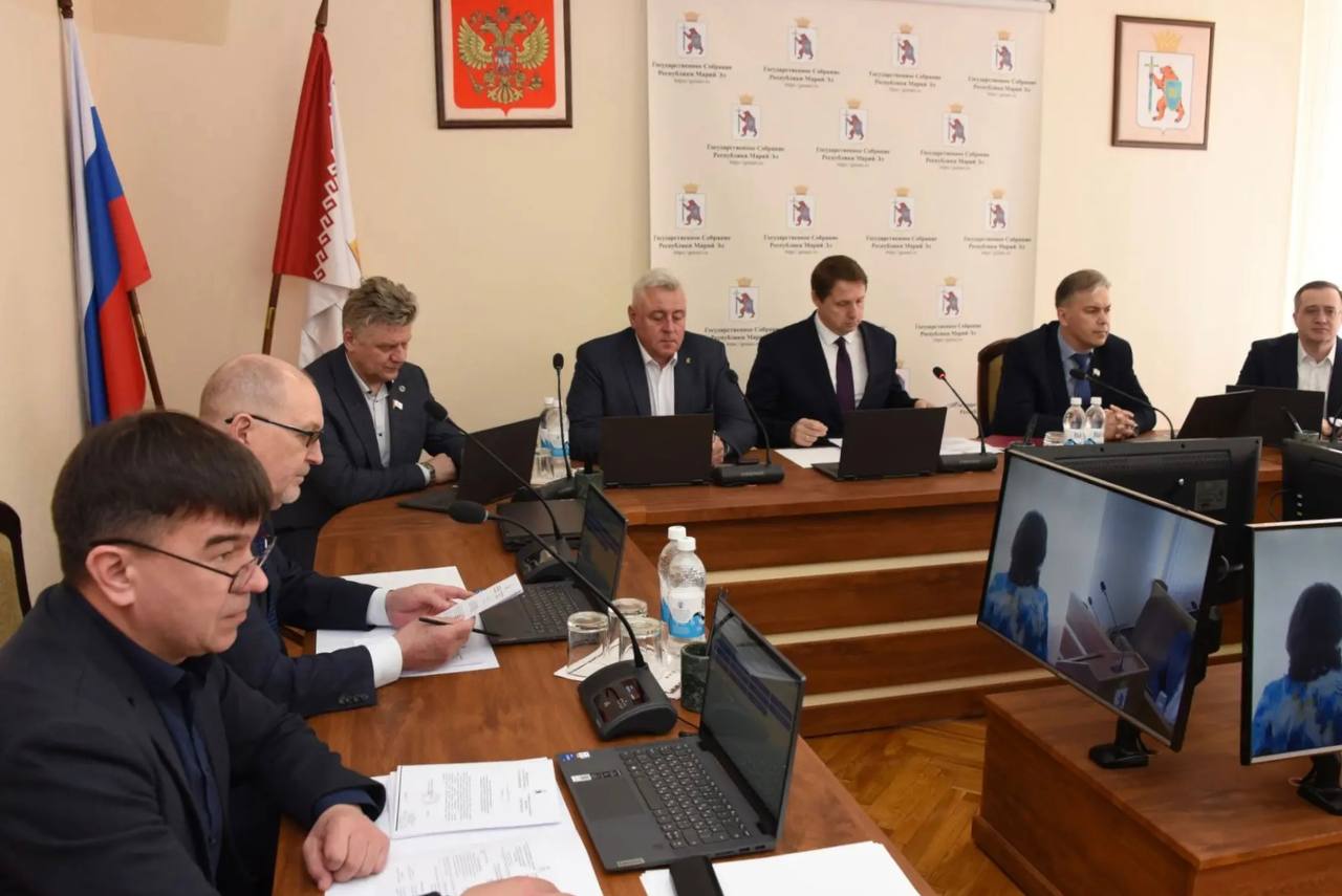 Марий Эл лидирует по темпам регистрации бизнеса: Уполномоченный по защите прав предпринимателей представил депутатам ежегодный доклад Марий Эл лидирует по темпам регистрации бизнеса: Уполномоченный по защите прав предпринимателей представил депутатам ежегодный доклад