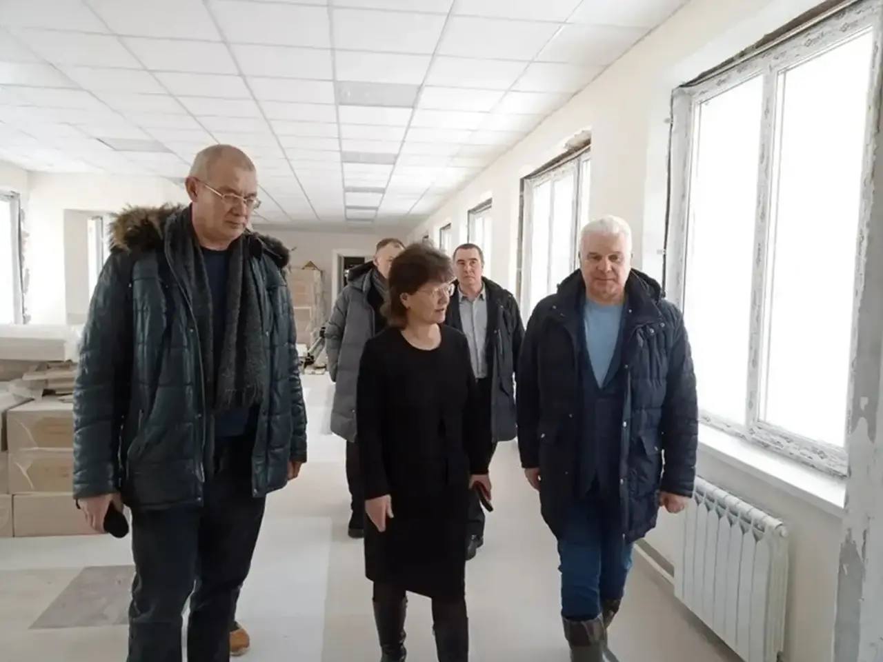 Сенатор РФ Сергей Мартынов оценил качество ремонта в Сернурской школе имени Н.А. Заболоцкого Сенатор РФ Сергей Мартынов оценил качество ремонта в Сернурской школе имени Н.А. Заболоцкого