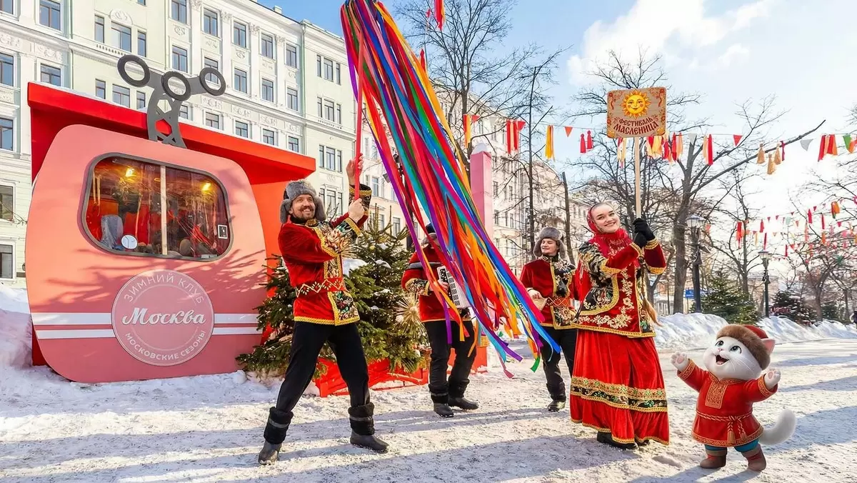 Кот, собака и лиса на Масленице: как искусственный интеллект создал уникальный репортаж