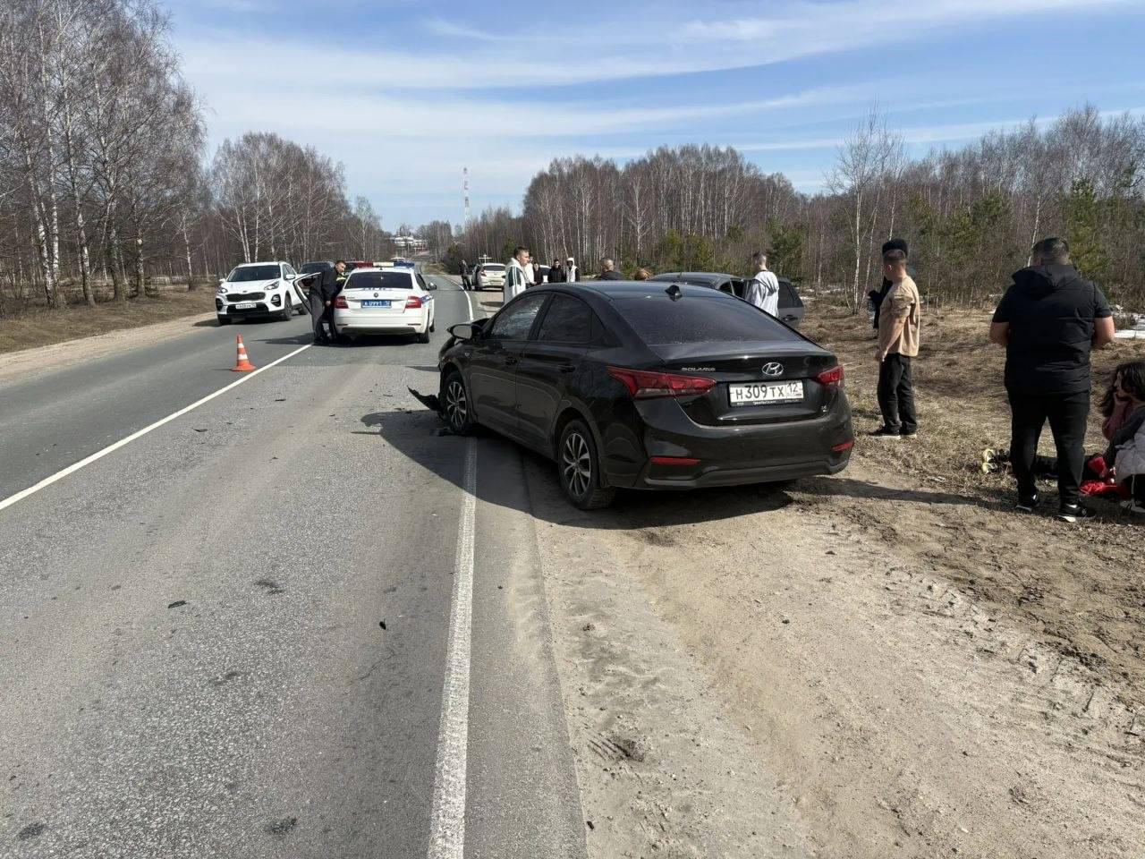 5 человек, в том числе 2 несовершеннолетних, пострадали в ДТП в Волжском районе 5 человек, в том числе 2 несовершеннолетних, пострадали в ДТП в Волжском районе