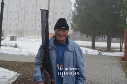 80-летний Аркадий Макматов из Марий Эл молодым даст фору и на сцене, и на лыжне