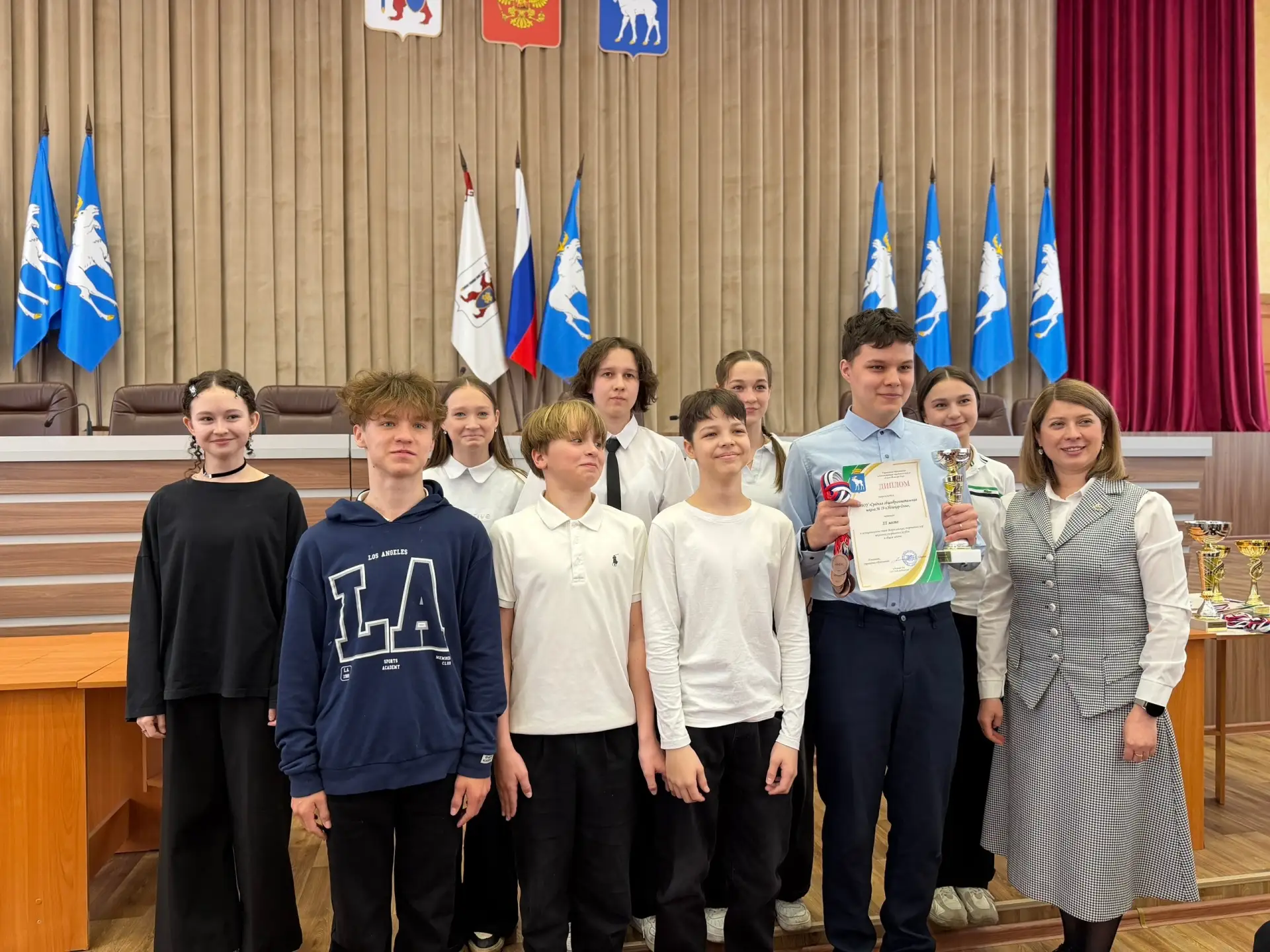 В Йошкар-Оле наградили победителей муниципальных этапов патриотических и спортивных игр В Йошкар-Оле наградили победителей муниципальных этапов патриотических и спортивных игр