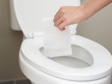 Почему влажные салфетки — враг ваших труб: мнение сантехника