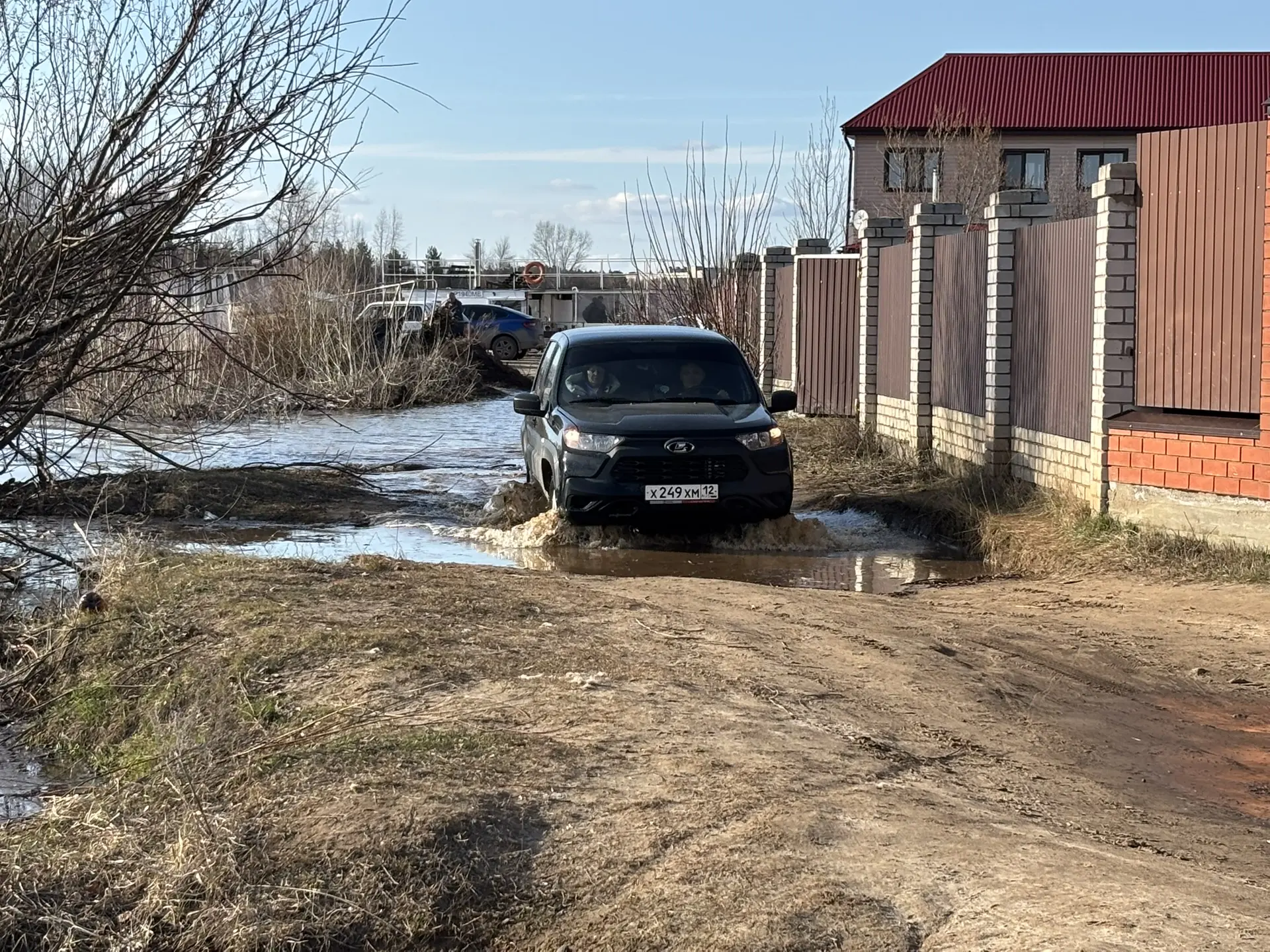 По данным на 15 апреля, в Марий Эл остаются подтопленными из-за паводка:
