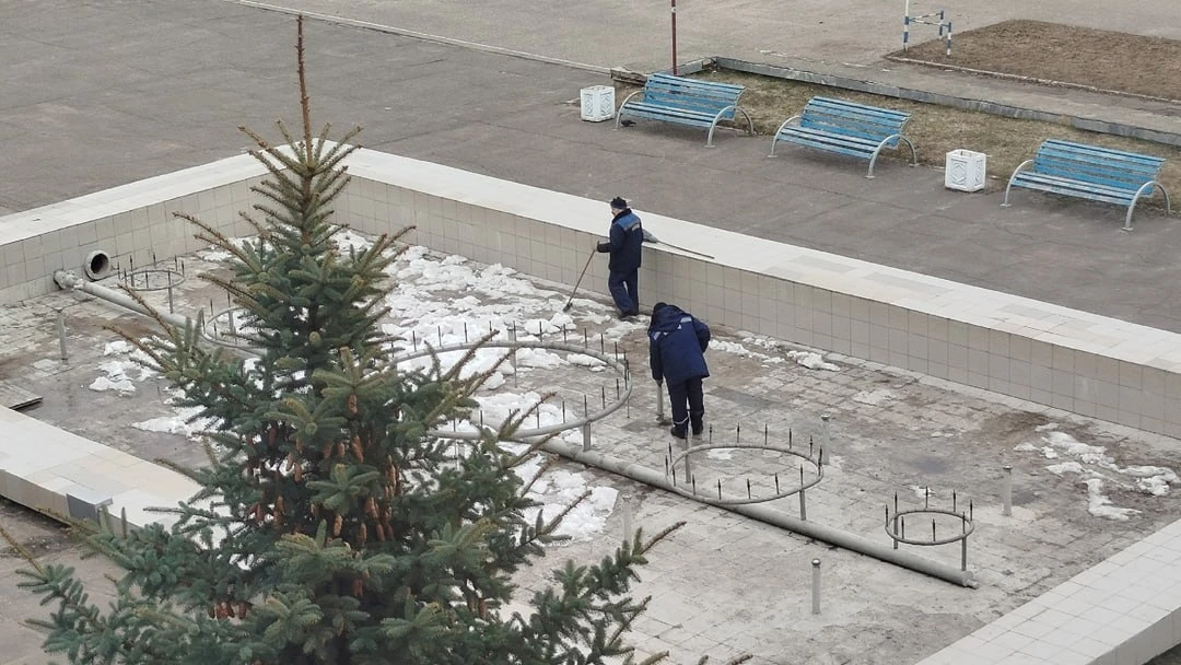 В Йошкар-Оле началась подготовка фонтанов к новому сезону