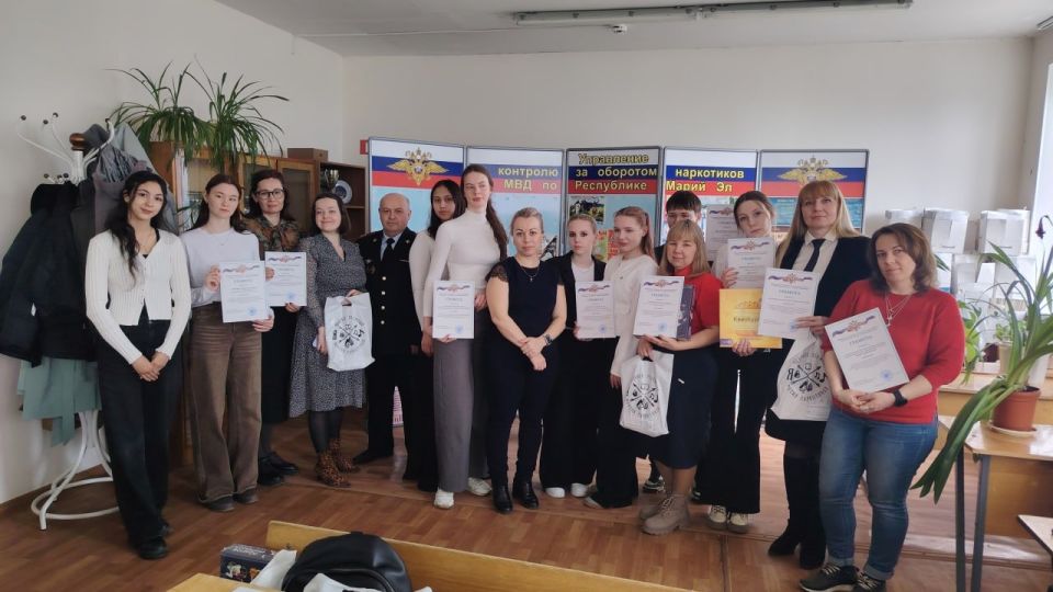 ���� � �����������