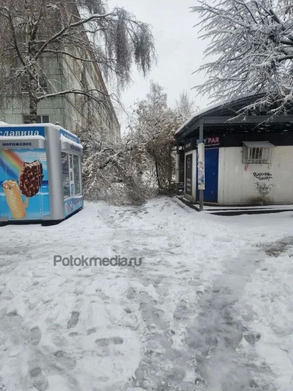 � ������-��� � ��������� ��� ����� 30-����� ������� � ����������� ���� ������������ � ��������������� ����� ������