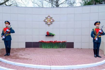 ����� ����� �� ������ ������ ������-������������