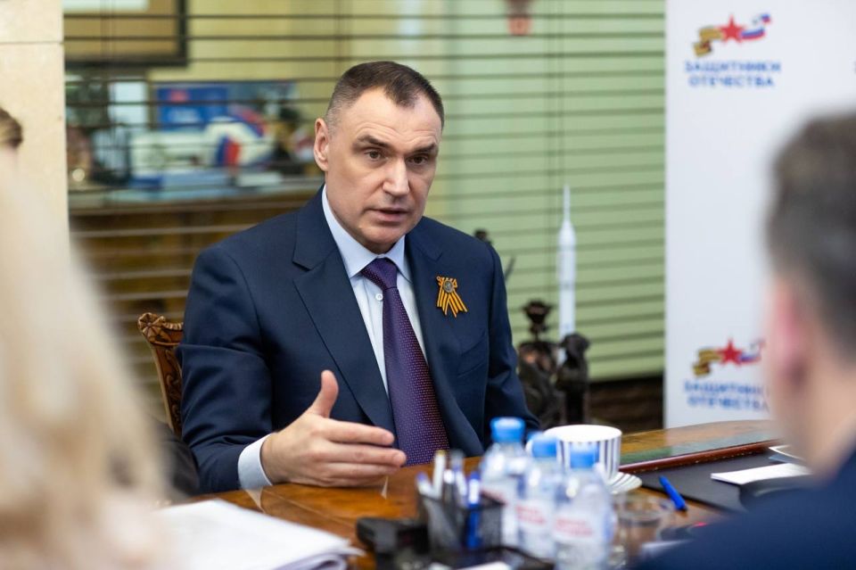 Ренат Магсумов принял участие во встрече с заместителем Министра обороны Российской Федерации Ренат Магсумов принял участие во встрече с заместителем Министра обороны Российской Федерации