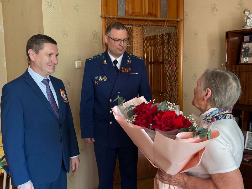 Антон Трудинов: С благодарностью и теплом — к труженице тыла Антон Трудинов: С благодарностью и теплом — к труженице тыла