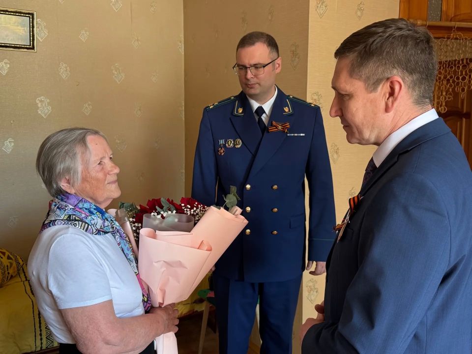 Антон Трудинов: С благодарностью и теплом — к труженице тыла Антон Трудинов: С благодарностью и теплом — к труженице тыла