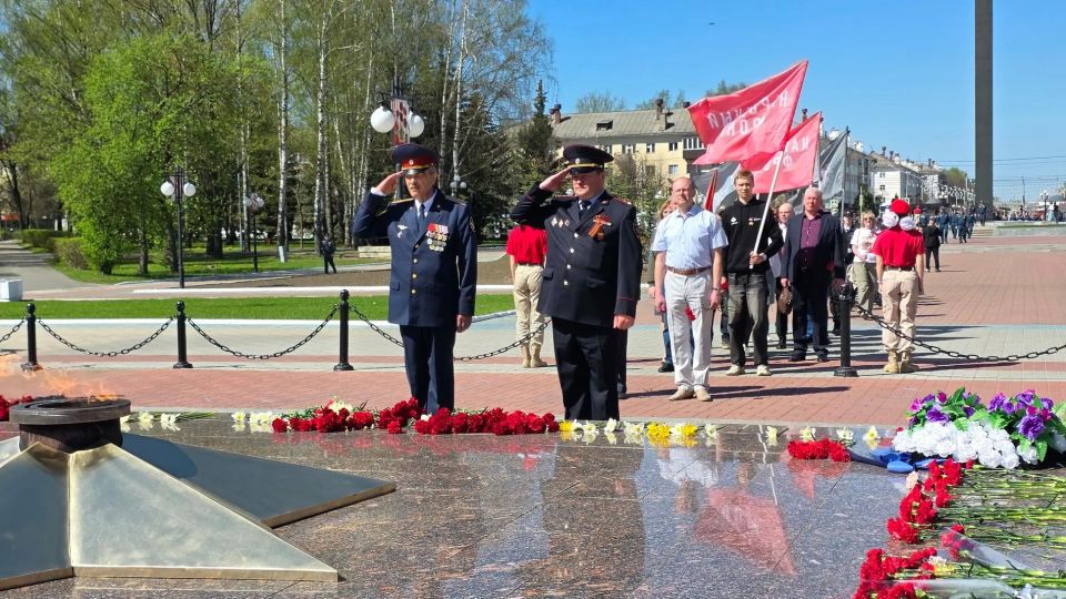 Полицейские и общественники приняли участие в патриотической акции «Место памяти