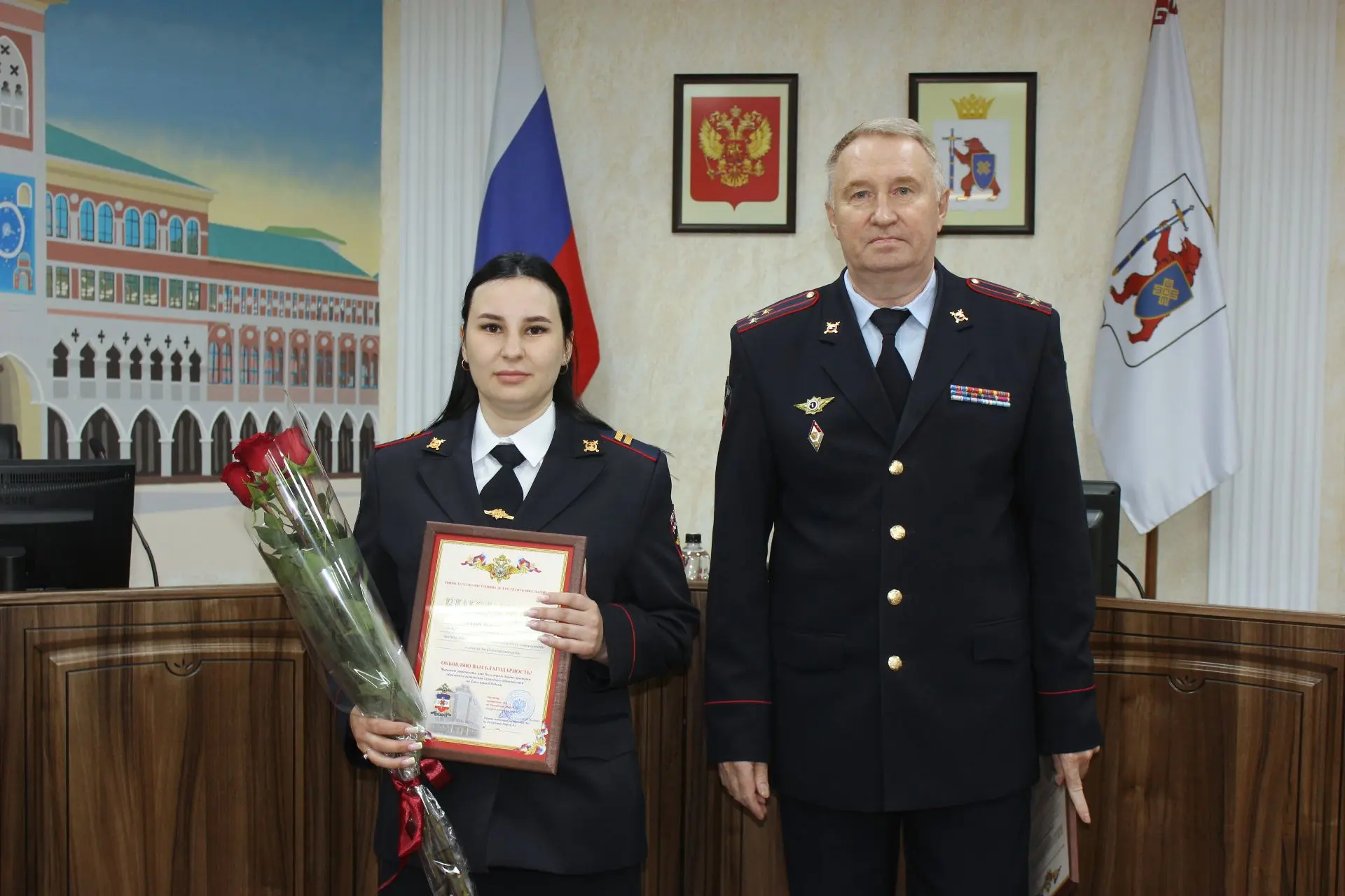 Заместитель Министра внутренних дел по Республике Марий Эл полковник внутренней службы Николай Хорошавин поздравил сотрудников охранно-конвойной службы Заместитель Министра внутренних дел по Республике Марий Эл полковник внутренней службы Николай Хорошавин поздравил сотрудников охранно-конвойной службы