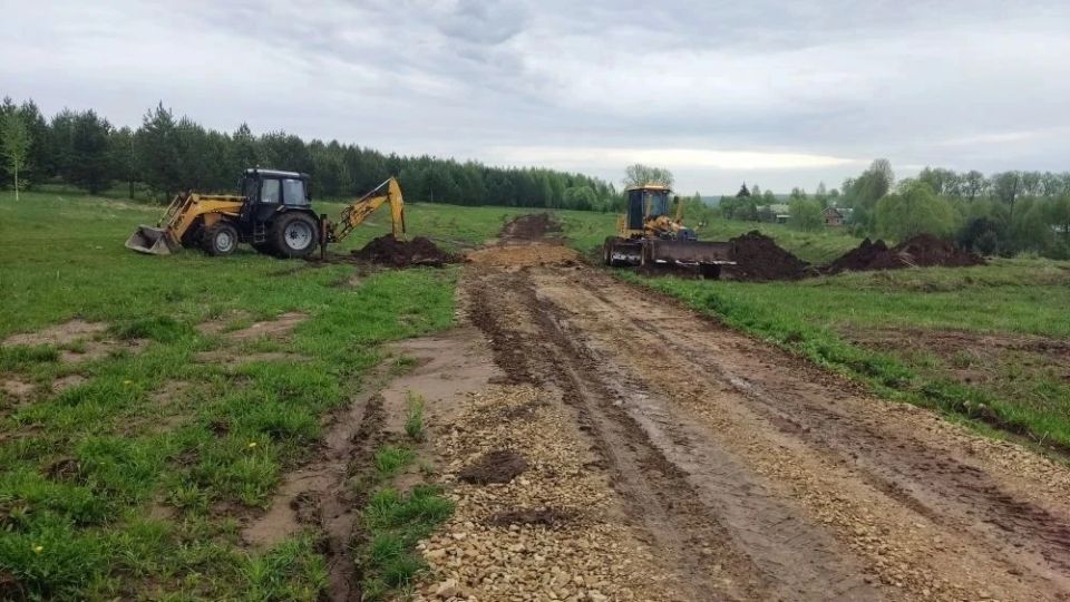 Благодаря программе местных инициатив в деревнях и селах Волжского округа начали ремонт дорог