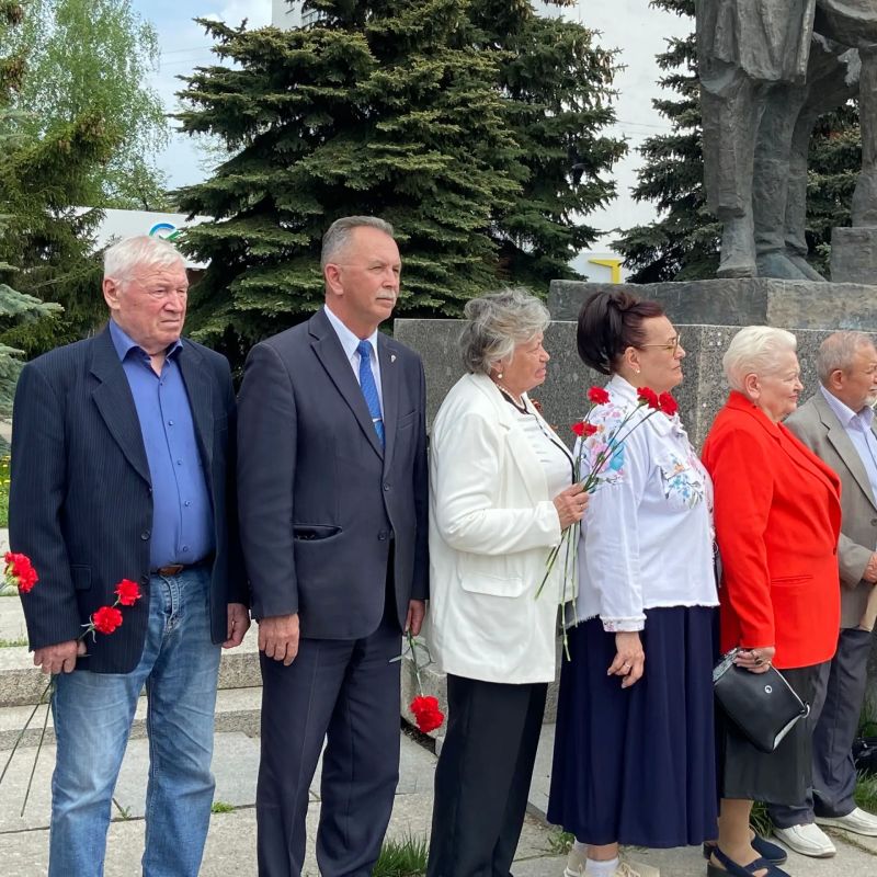 «Имя крепи делами своими»: 105 лет со дня образования Марийской областной комсомольской организации «Имя крепи делами своими»: 105 лет со дня образования Марийской областной комсомольской организации