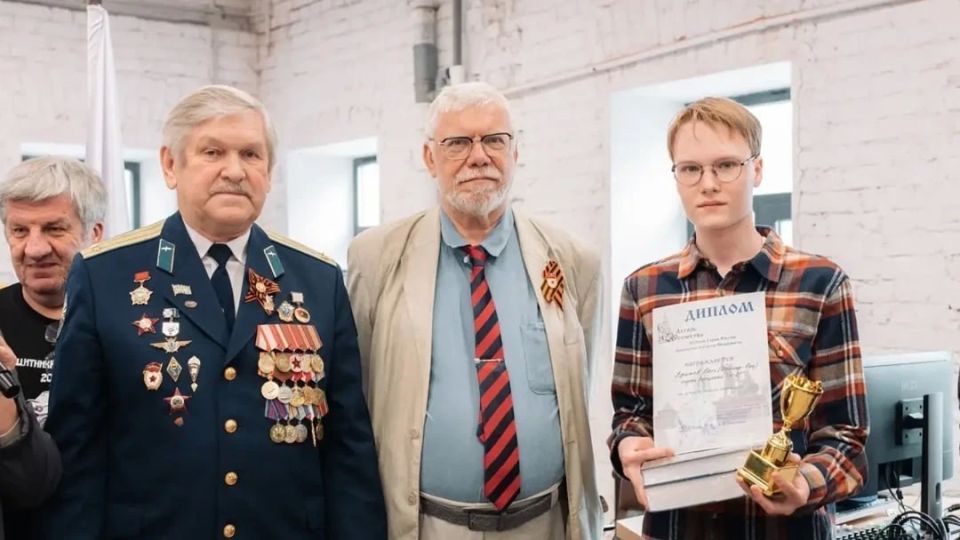 Ученик школы № 30 из Йошкар-Олы взял семь наград на всероссийском конкурсе «Защитники Отечества» в Нижнем Новгороде