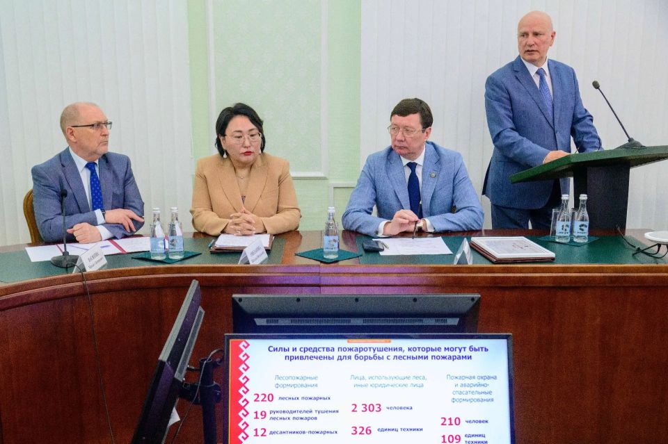 Юрий Зайцев: Два важных вопроса обсудили на заседании Правительства: защита трудовых прав граждан и обеспечение ветеринарного благополучия в республике Юрий Зайцев: Два важных вопроса обсудили на заседании Правительства: защита трудовых прав граждан и обеспечение ветеринарного благополучия в республике