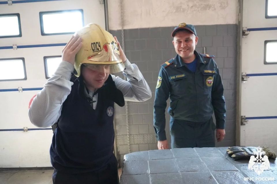 Уверены, 20 мая надолго запомнится воспитанникам 8-го класса средней общеобразовательной школы №14 Уверены, 20 мая надолго запомнится воспитанникам 8-го класса средней общеобразовательной школы №14