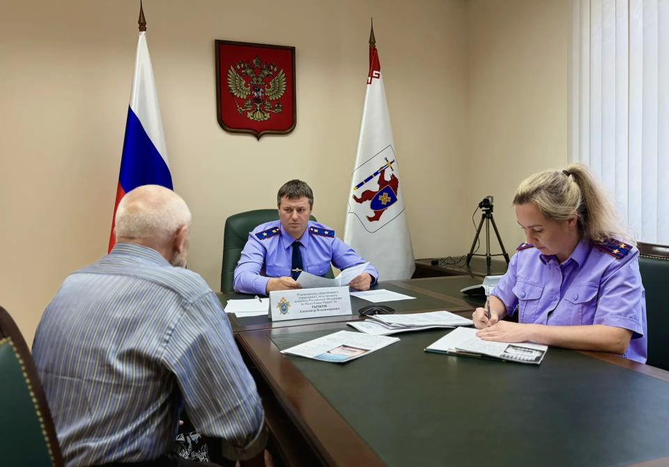 Руководитель следственного управления Следственного комитета Российской Федерации по Республике Марий Эл провел личный прием граждан в региональной приемной Президента РФ Руководитель следственного управления Следственного комитета Российской Федерации по Республике Марий Эл провел личный прием граждан в региональной приемной Президента РФ