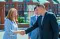Юрий Зайцев поздравил выпускников Национальной гимназии искусств с Последним звонком
