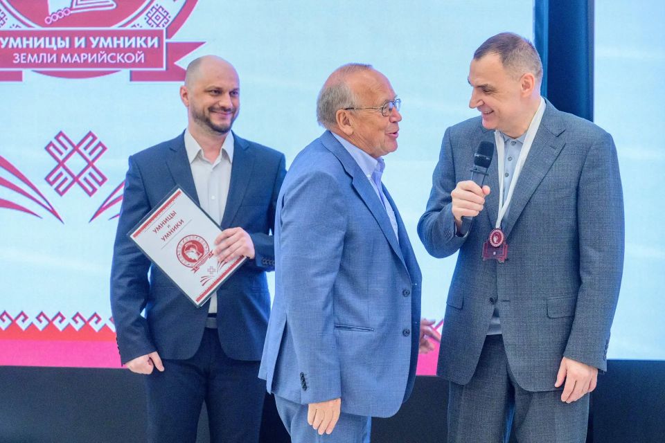 Марий Эл стала 45-м регионом России, вошедшим в легендарное интеллектуальное движение «Умницы и умники» Марий Эл стала 45-м регионом России, вошедшим в легендарное интеллектуальное движение «Умницы и умники»