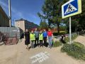 В поселке Сернур появились социальные граффити с призывом быть внимательнее на дороге