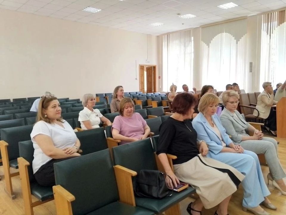 Работа с жителями, развитие образования и благоустройство территорий: итоги деятельности депутатов Госсобрания Марий Эл за неделю Работа с жителями, развитие образования и благоустройство территорий: итоги деятельности депутатов Госсобрания Марий Эл за неделю