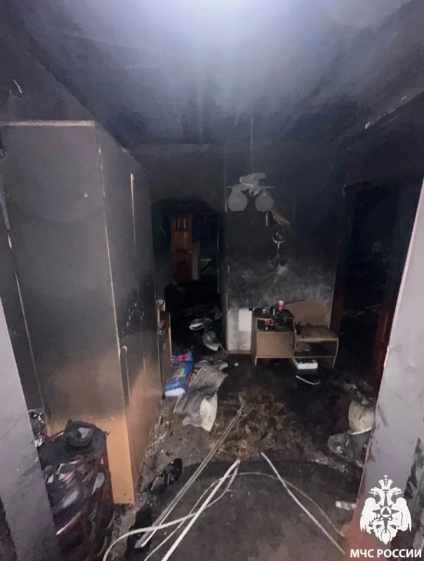 В Йошкар-Оле из-за пожара эвакуировали 7 человек, 1 погиб В Йошкар-Оле из-за пожара эвакуировали 7 человек, 1 погиб
