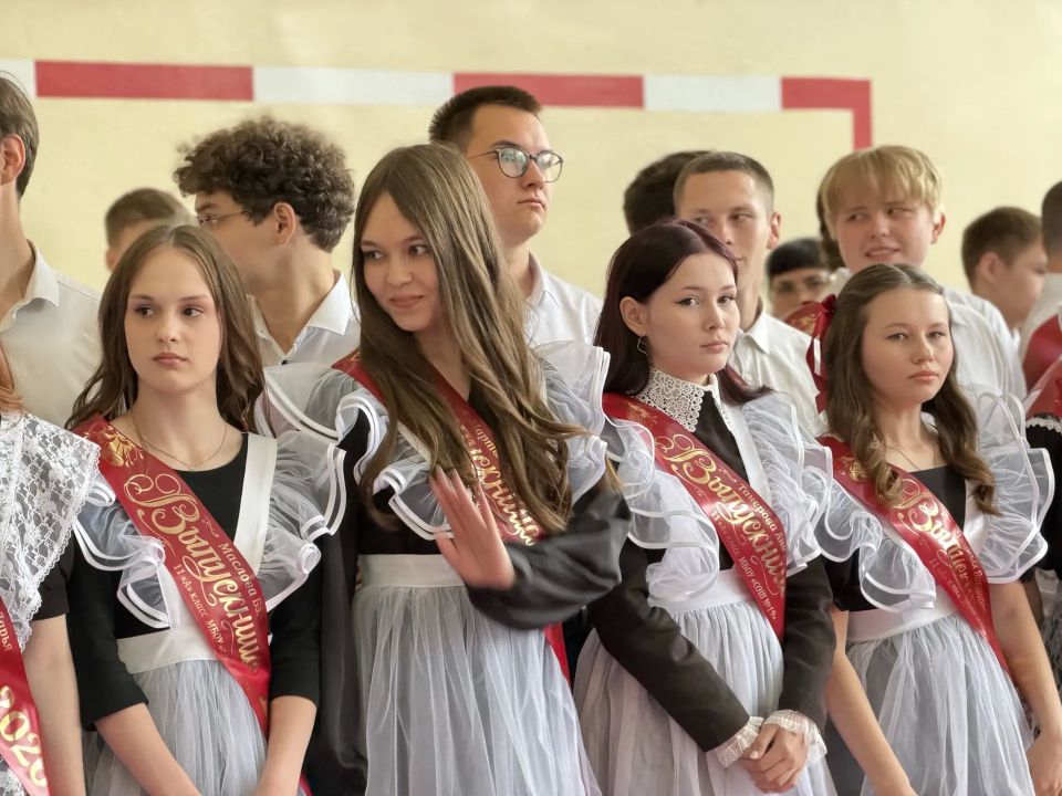 Антон Трудинов: Дорогие выпускники школ нашего города Антон Трудинов: Дорогие выпускники школ нашего города